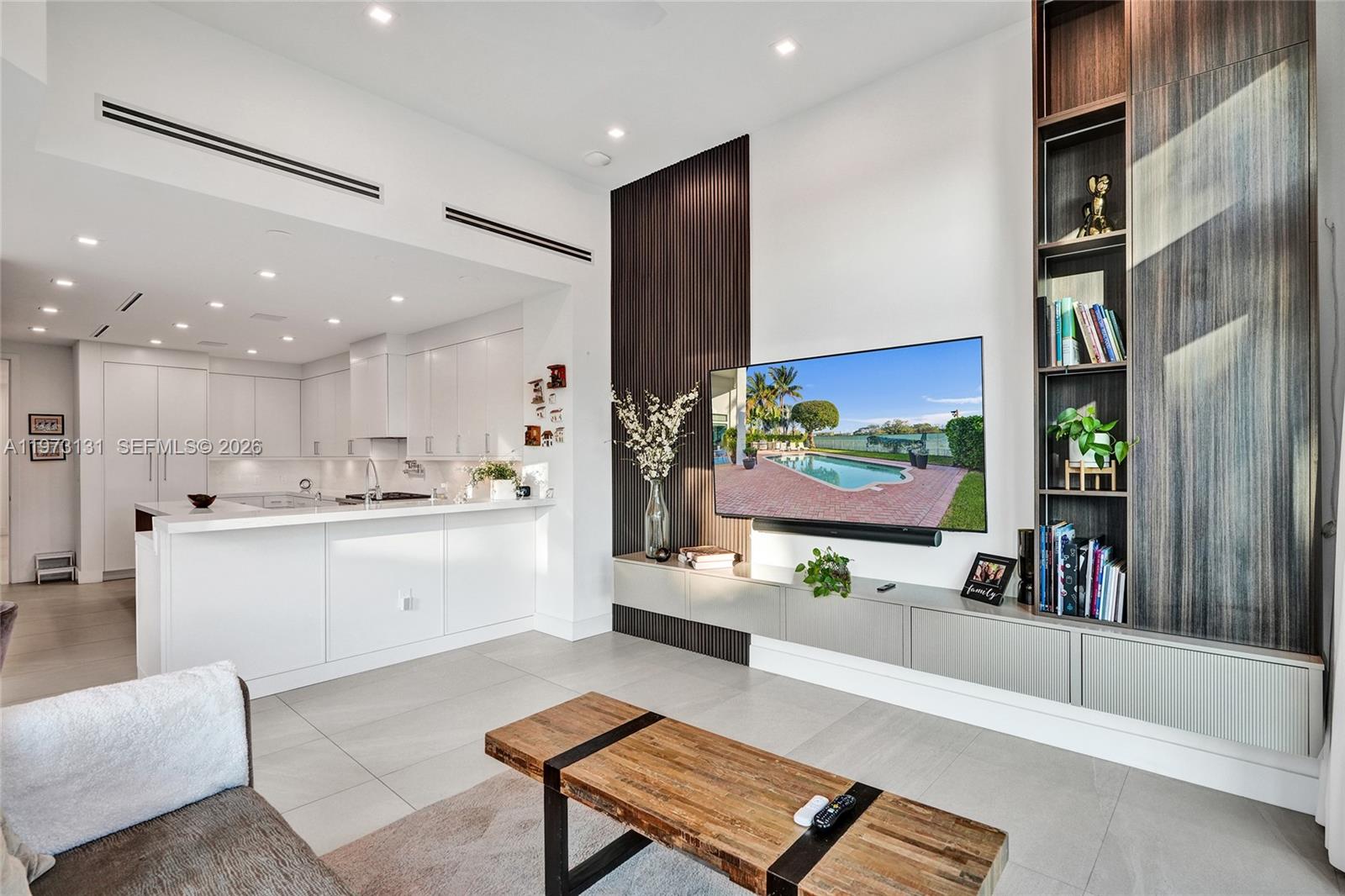 PRESIDENTIAL ESTATES REPL - Residential