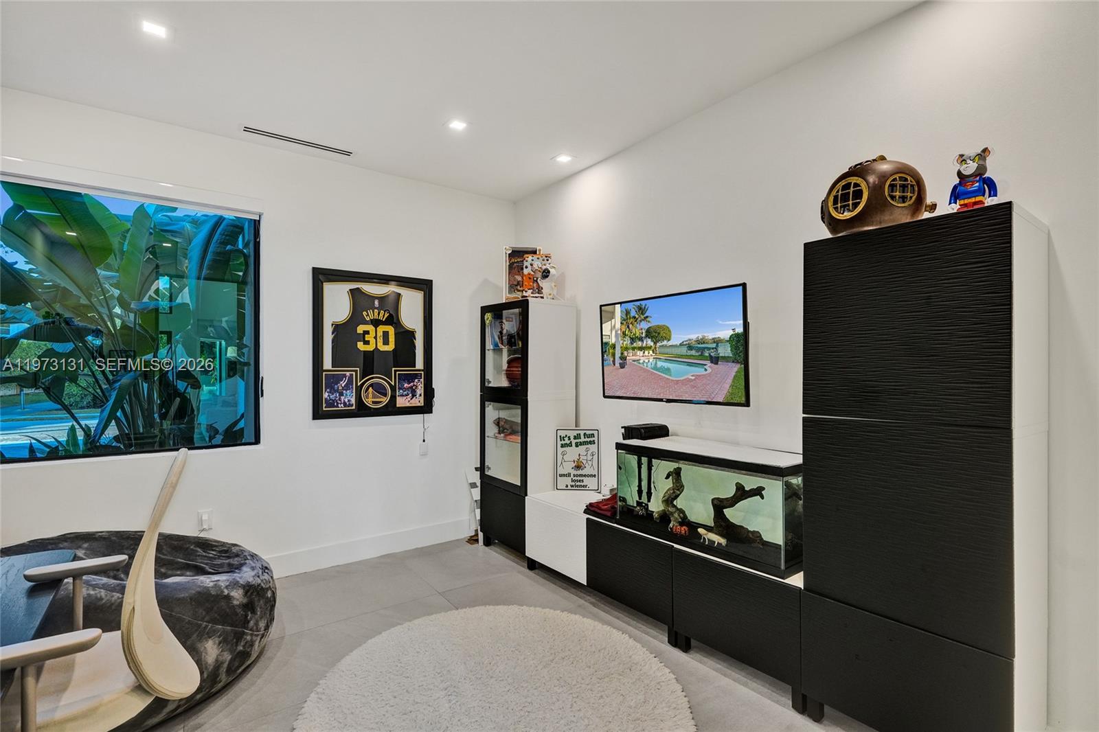 PRESIDENTIAL ESTATES REPL - Residential