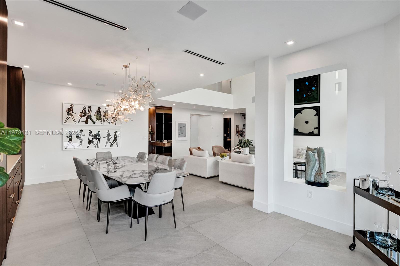 PRESIDENTIAL ESTATES REPL - Residential