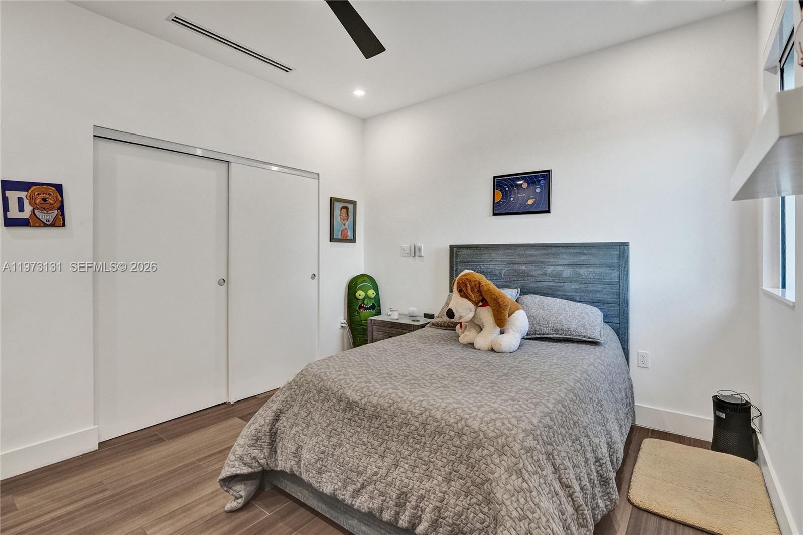 PRESIDENTIAL ESTATES REPL - Residential