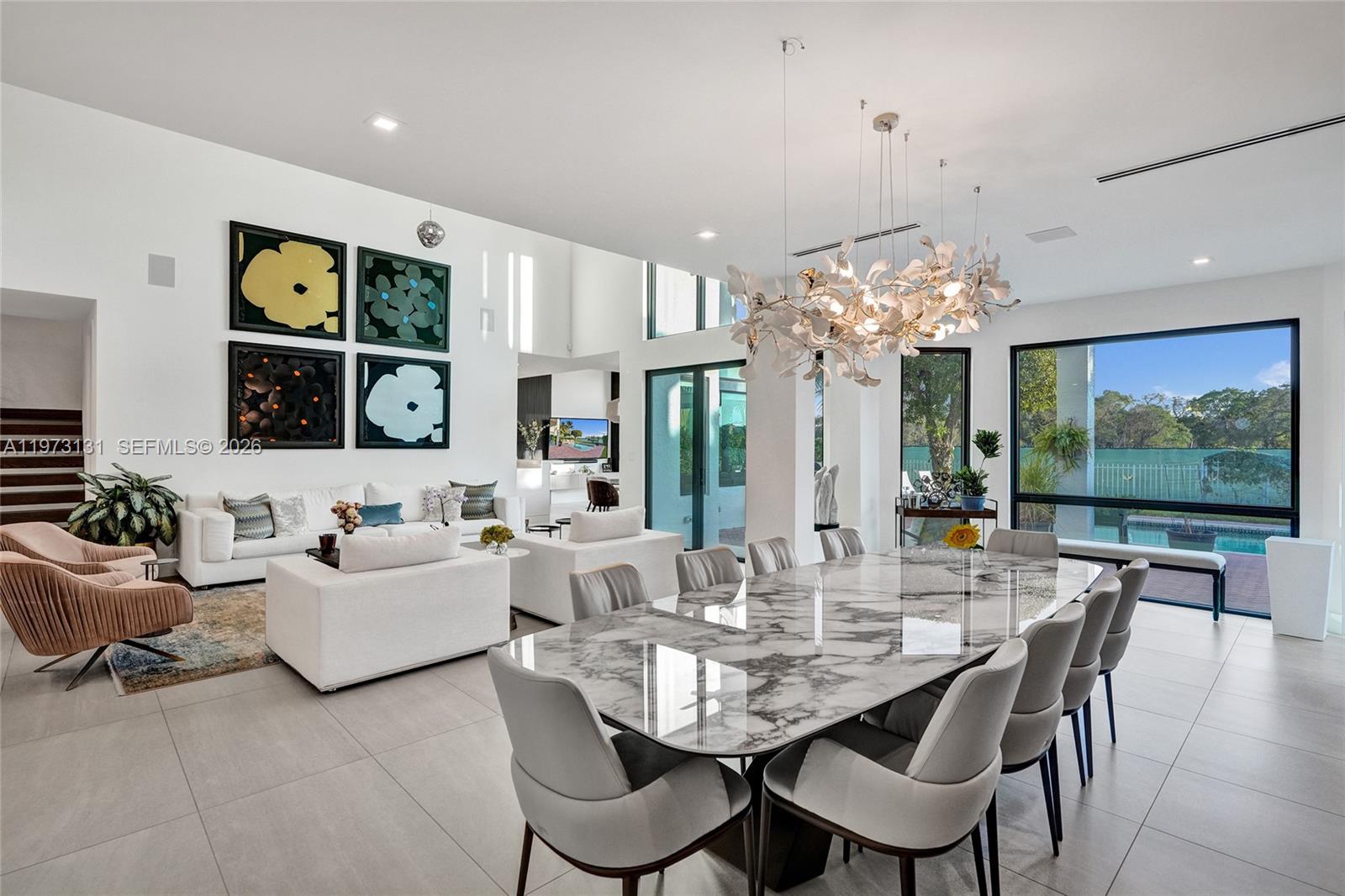 PRESIDENTIAL ESTATES REPL - Residential