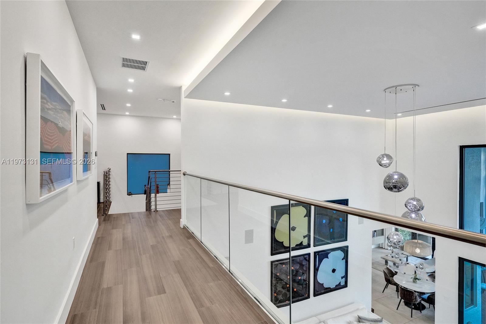 PRESIDENTIAL ESTATES REPL - Residential