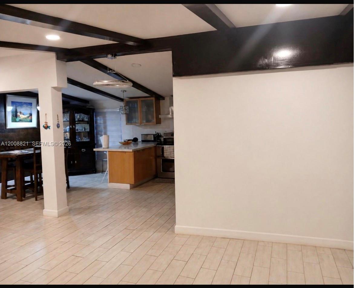 MONTURA RANCHES - Residential