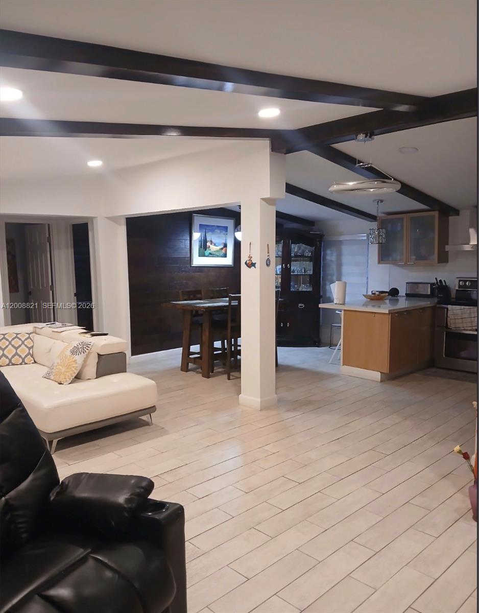 MONTURA RANCHES - Residential