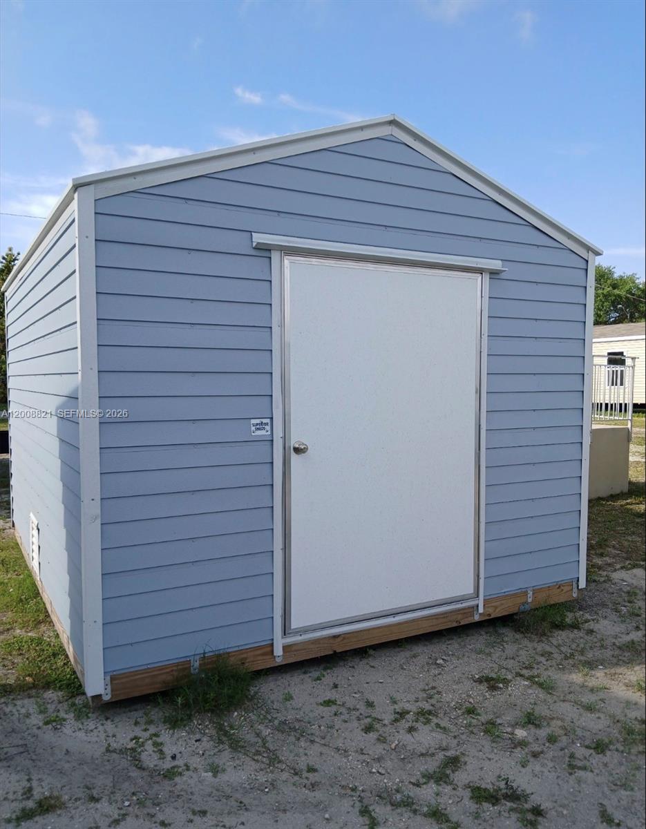 MONTURA RANCHES - Residential