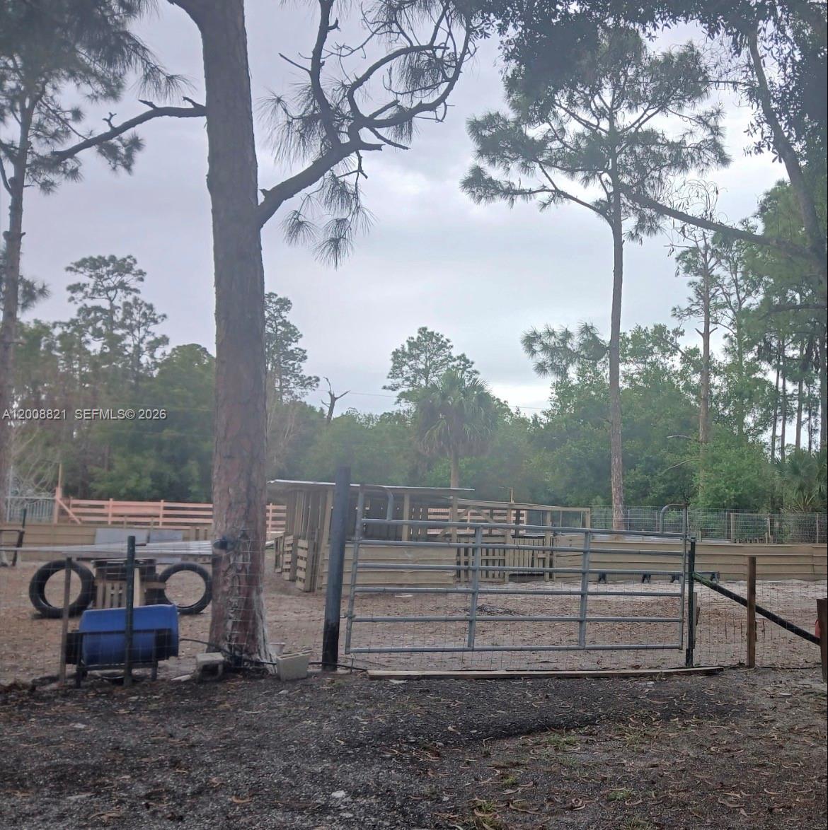 MONTURA RANCHES - Residential