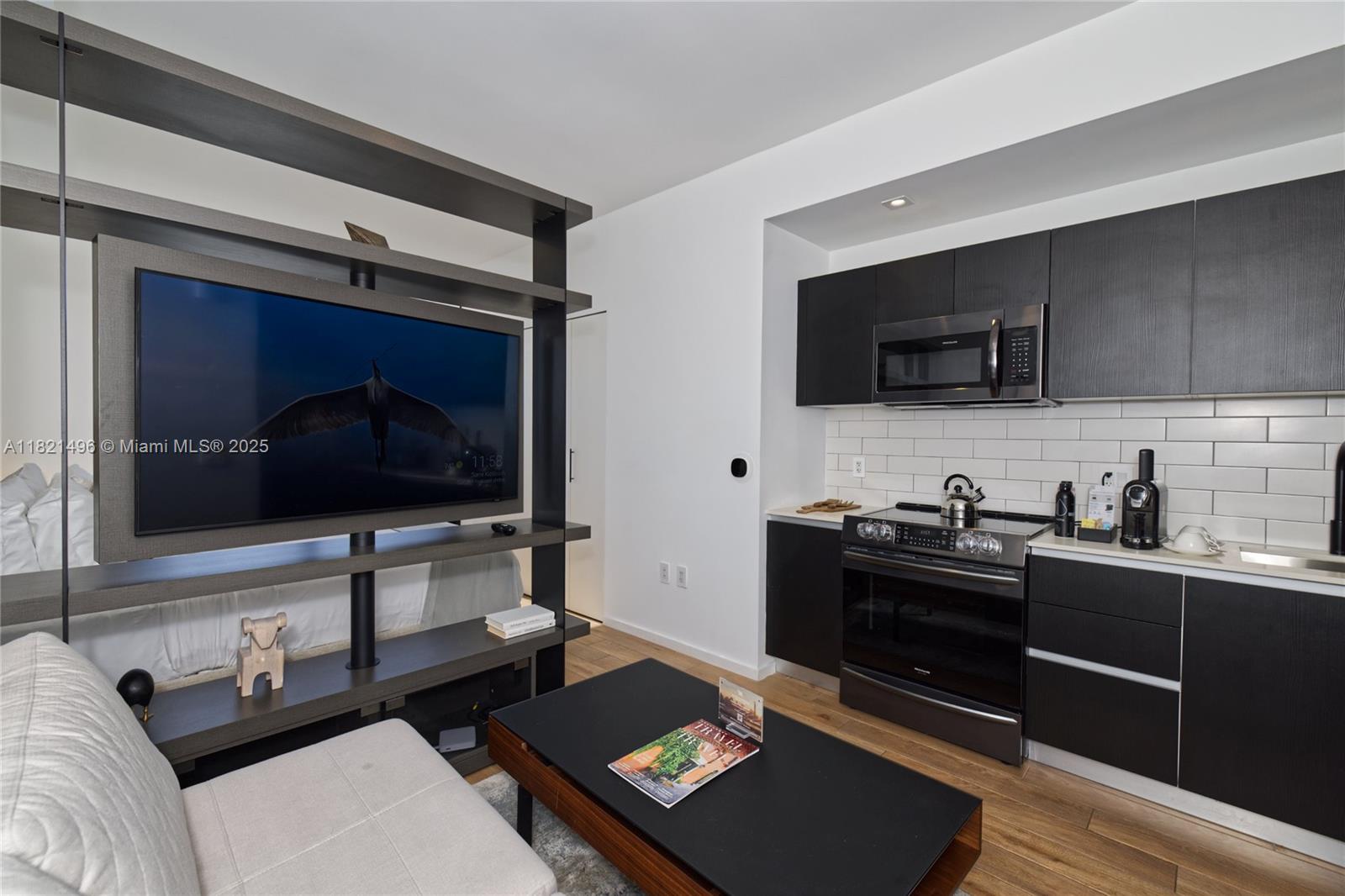 MAP OF MIAMI DADE CO. FL. - Residential