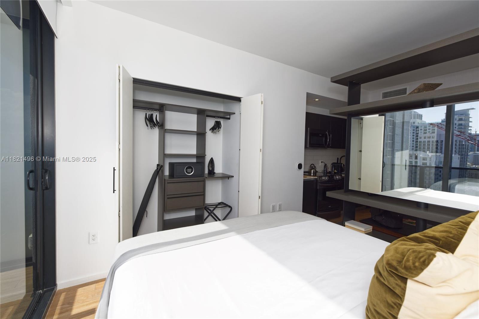 MAP OF MIAMI DADE CO. FL. - Residential