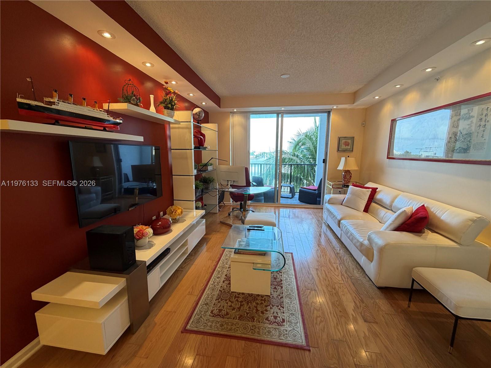 PORTO BELLAGIO CONDO - Residential Lease