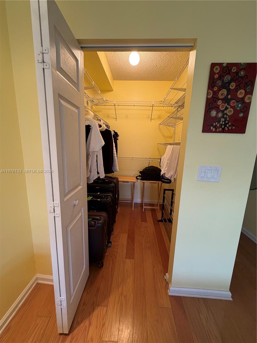 PORTO BELLAGIO CONDO - Residential Lease