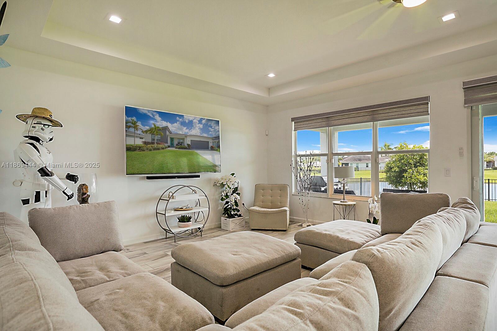 MATTAMY AT SOUTHERN GROVE - Residential