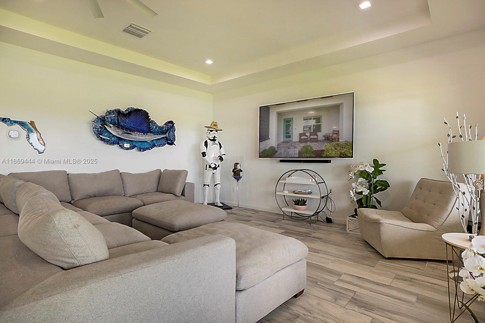 MATTAMY AT SOUTHERN GROVE - Residential