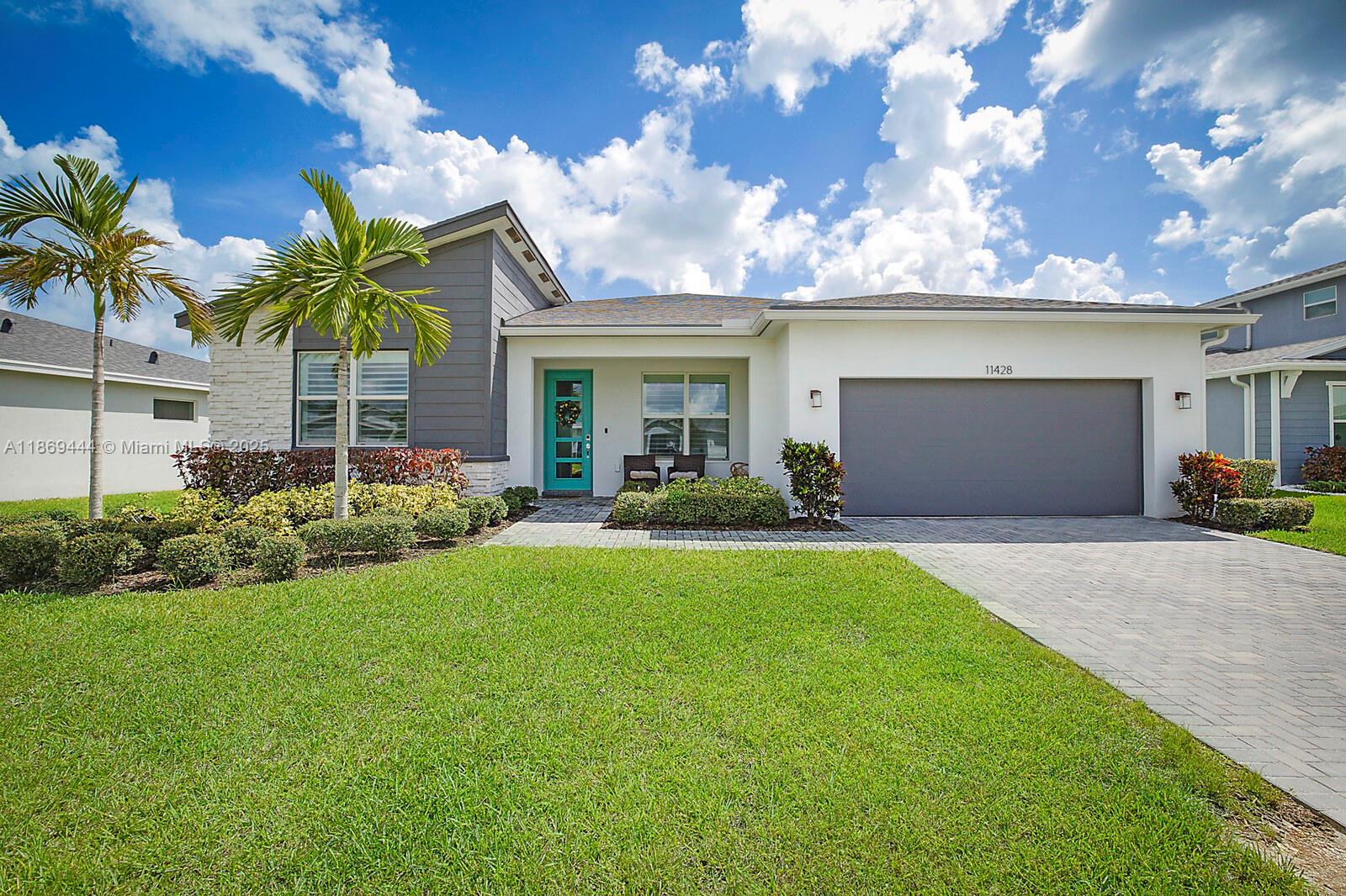 MATTAMY AT SOUTHERN GROVE - Residential