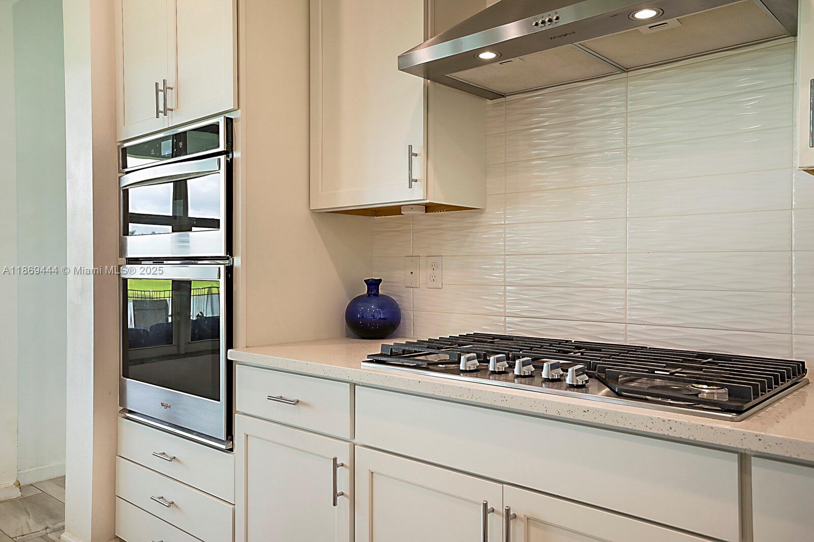 MATTAMY AT SOUTHERN GROVE - Residential