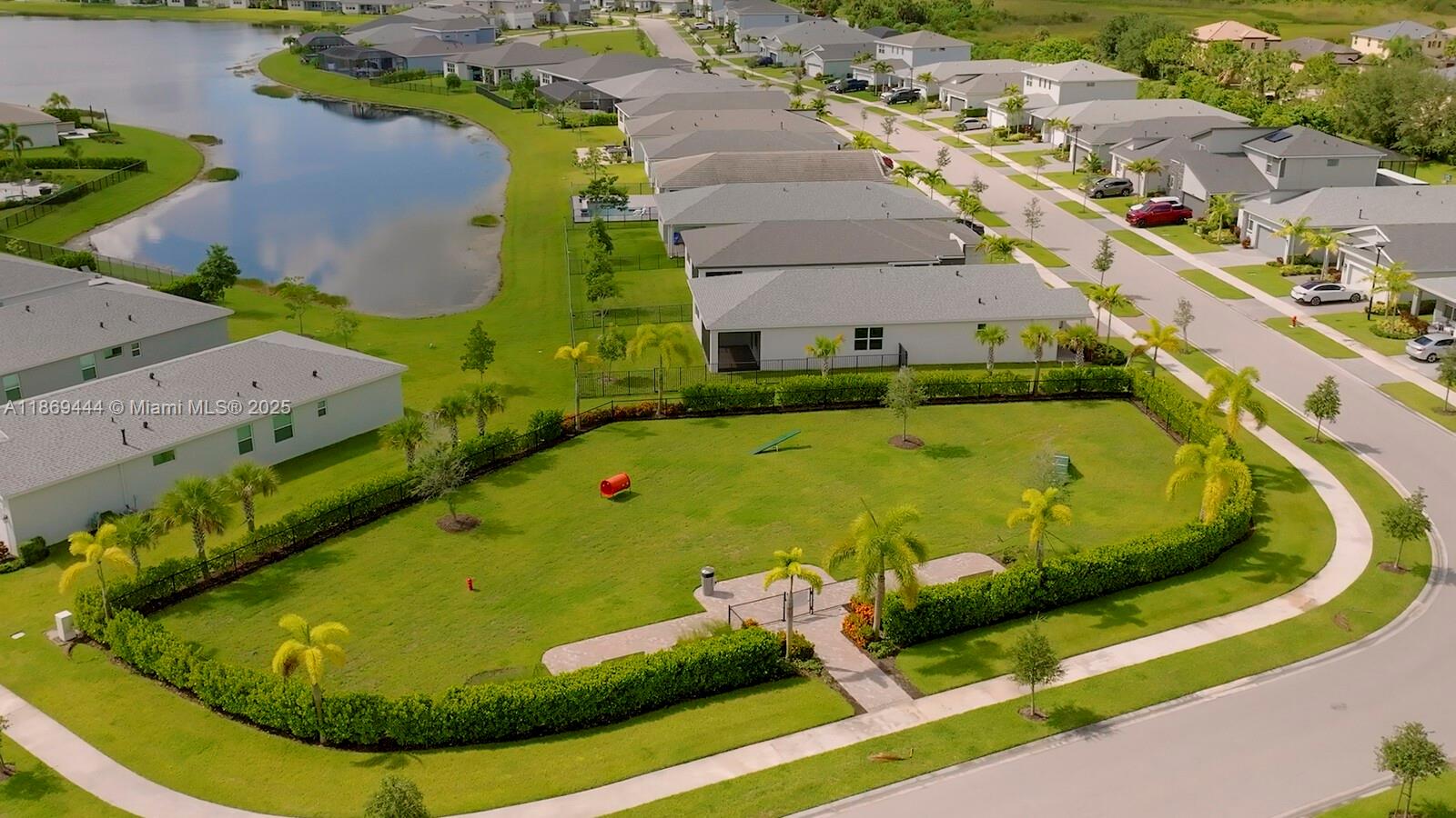 MATTAMY AT SOUTHERN GROVE - Residential