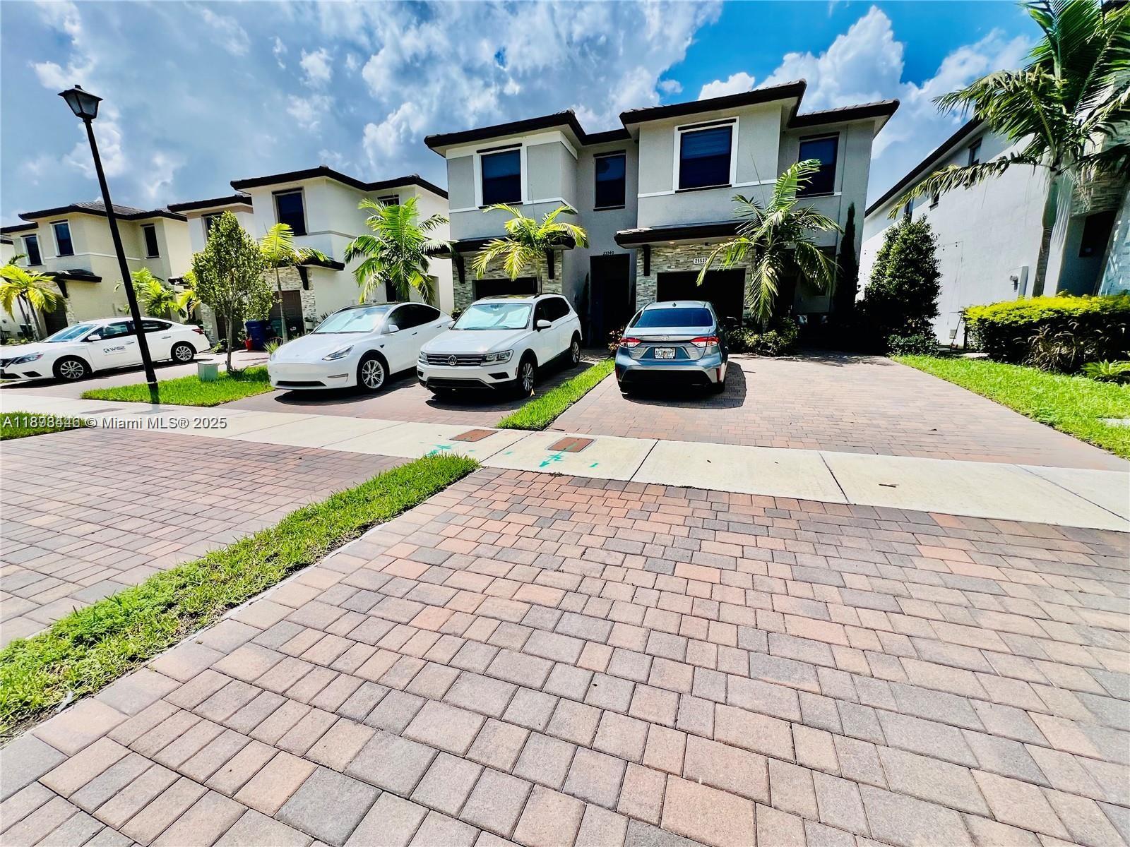 ALLAPATTAH GDNS - Residential Lease