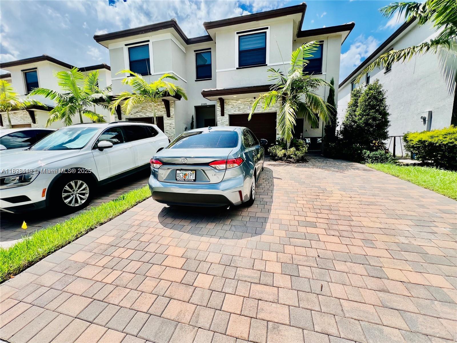 ALLAPATTAH GDNS - Residential Lease