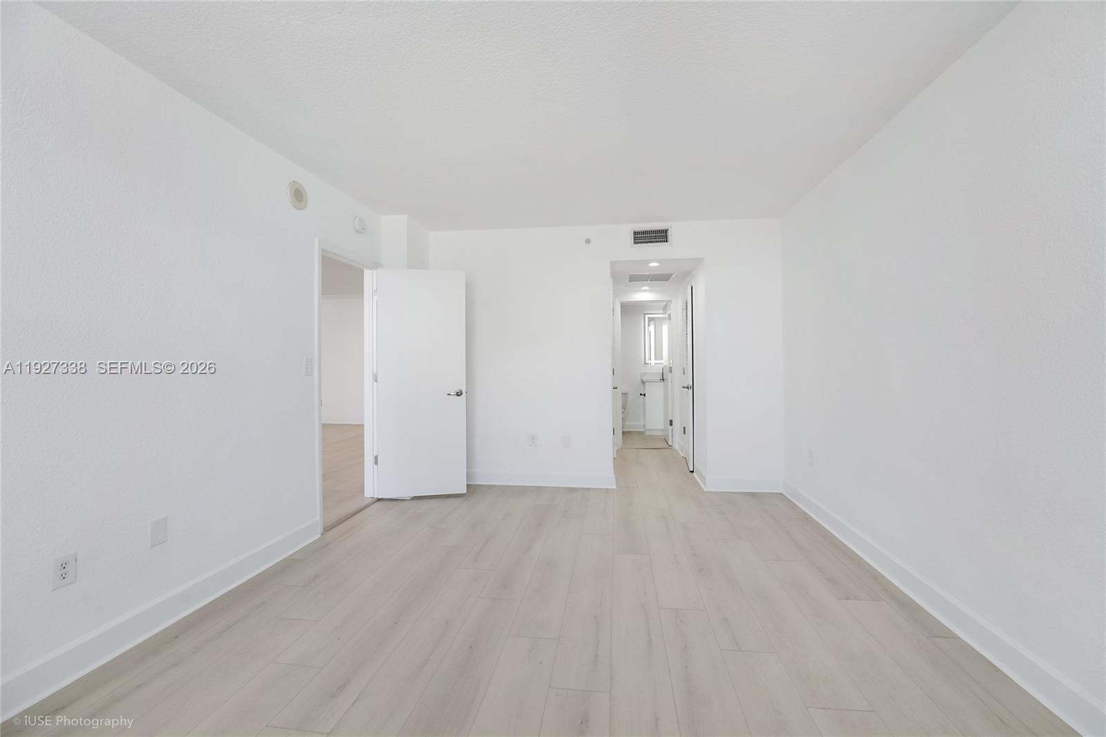 401 BLU OF NORTH BEACH CO - Residential