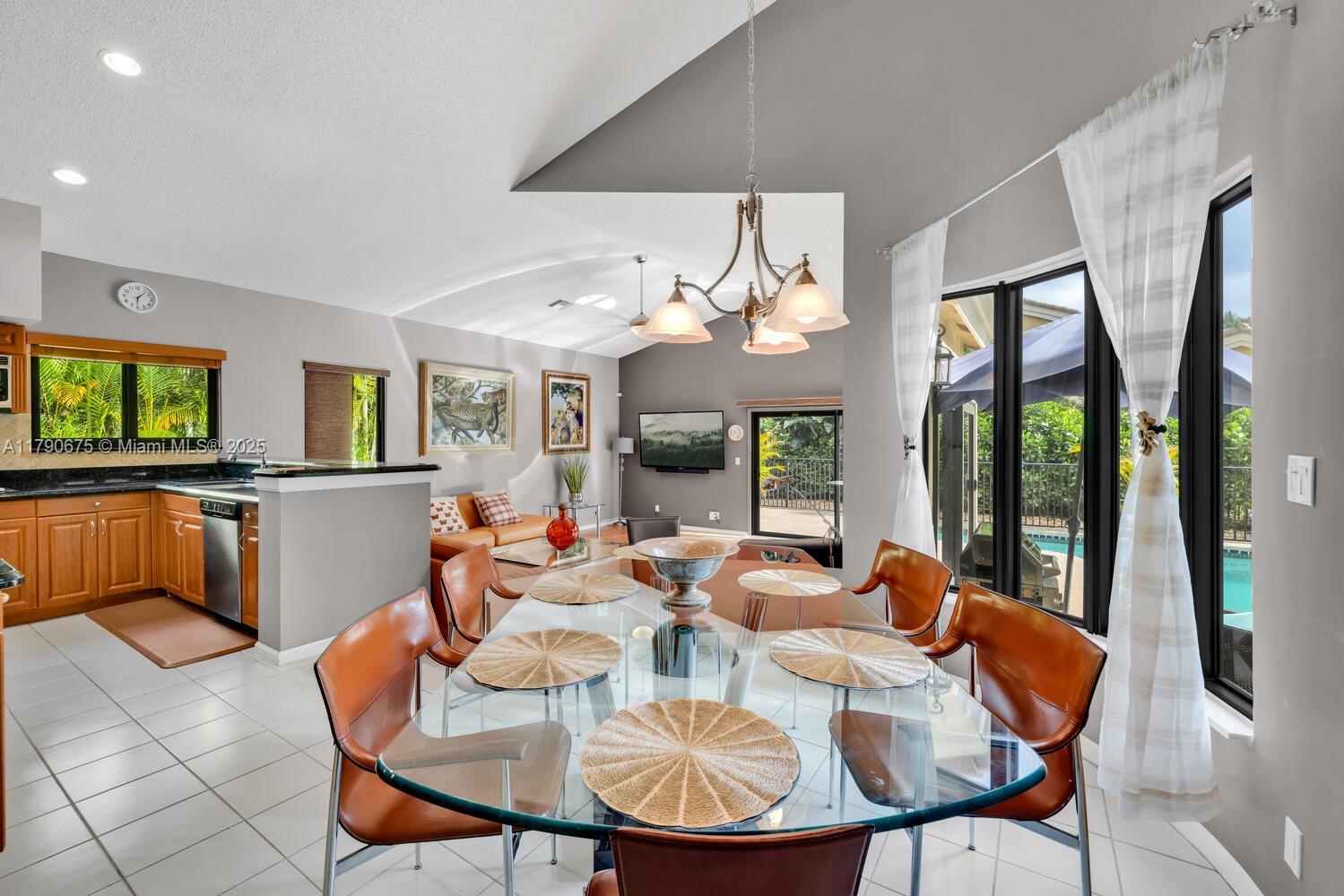 Glen Oaks - Residential