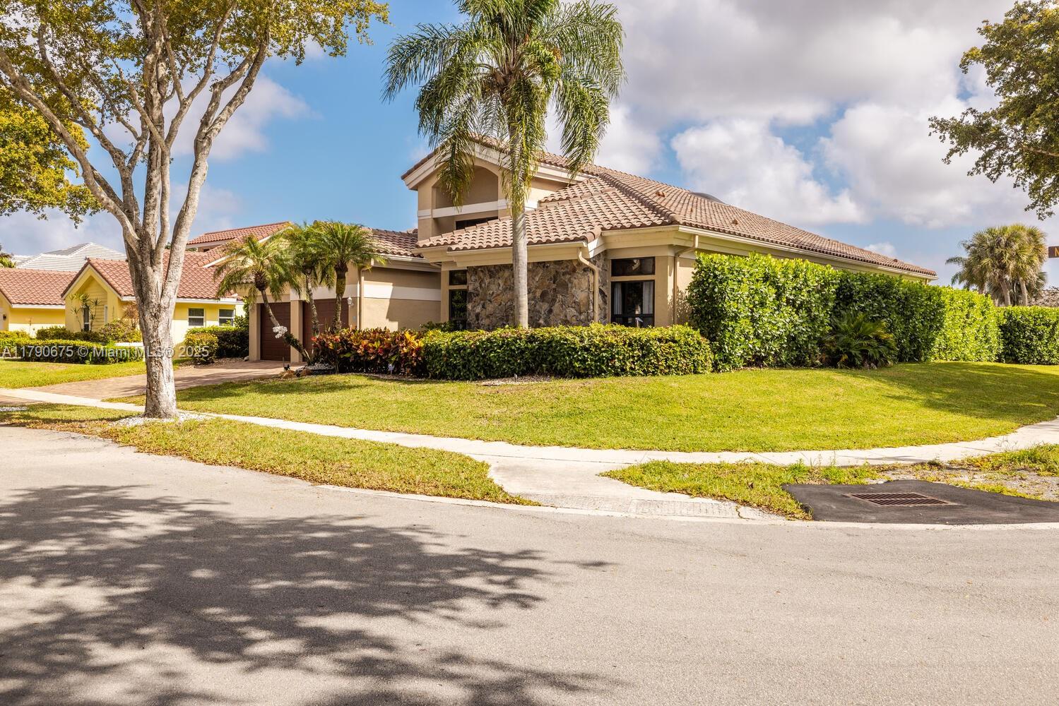 Glen Oaks - Residential