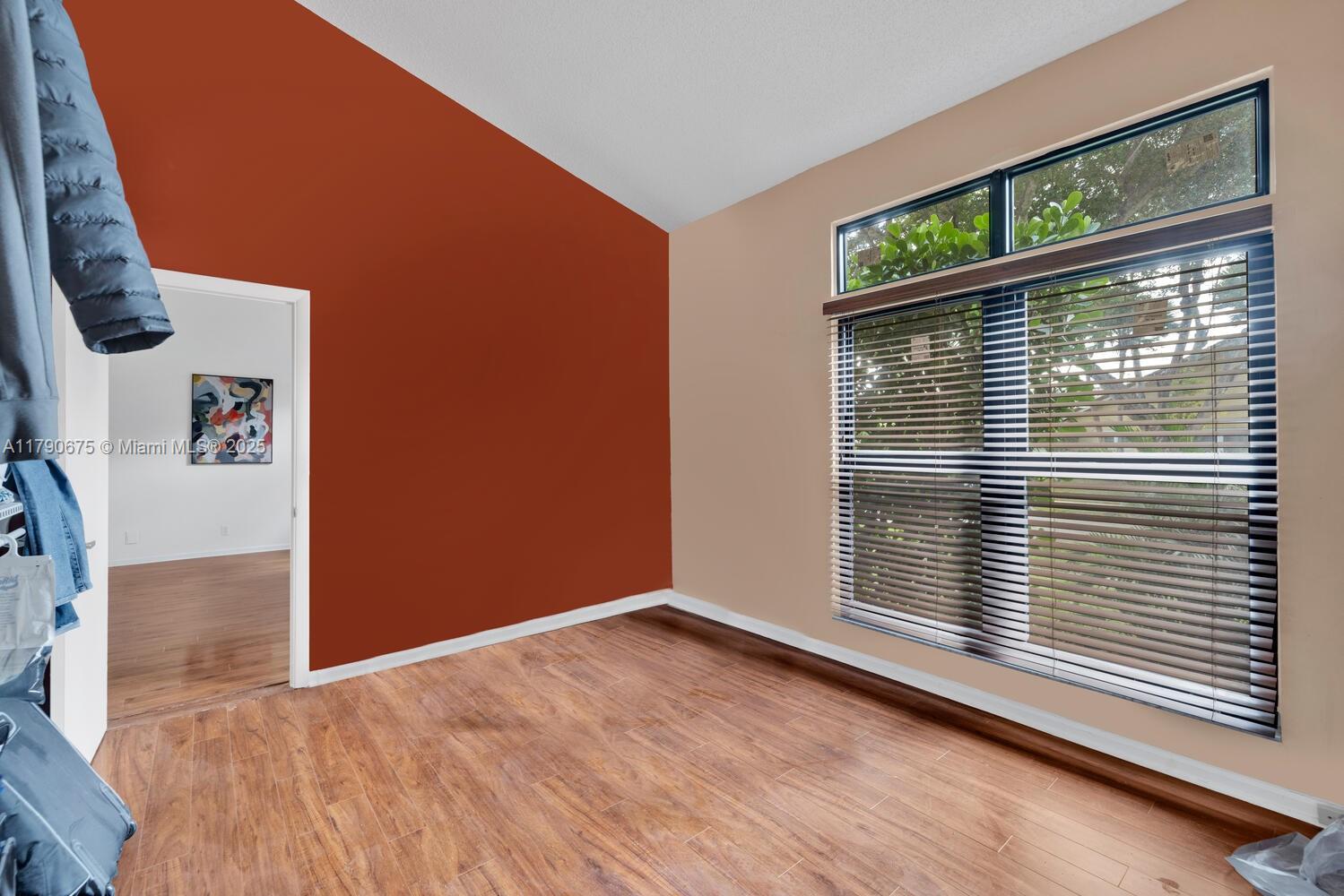 Glen Oaks - Residential