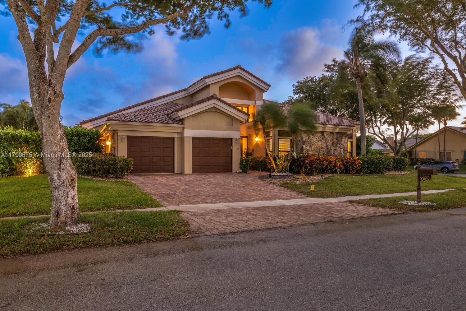Glen Oaks - Residential