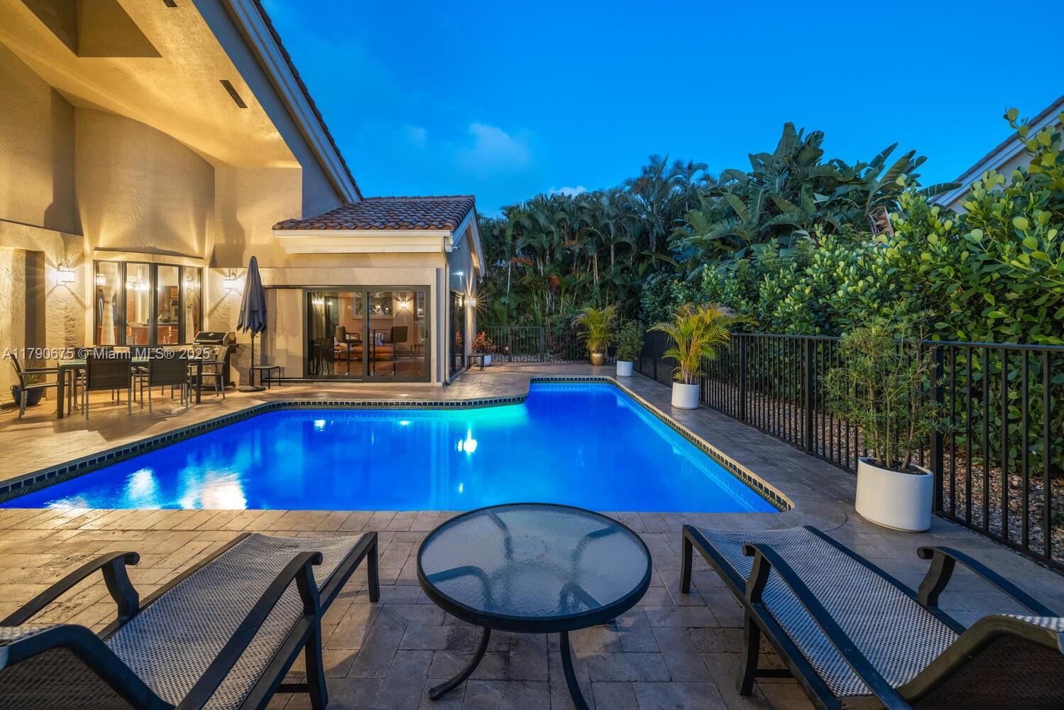 Glen Oaks - Residential