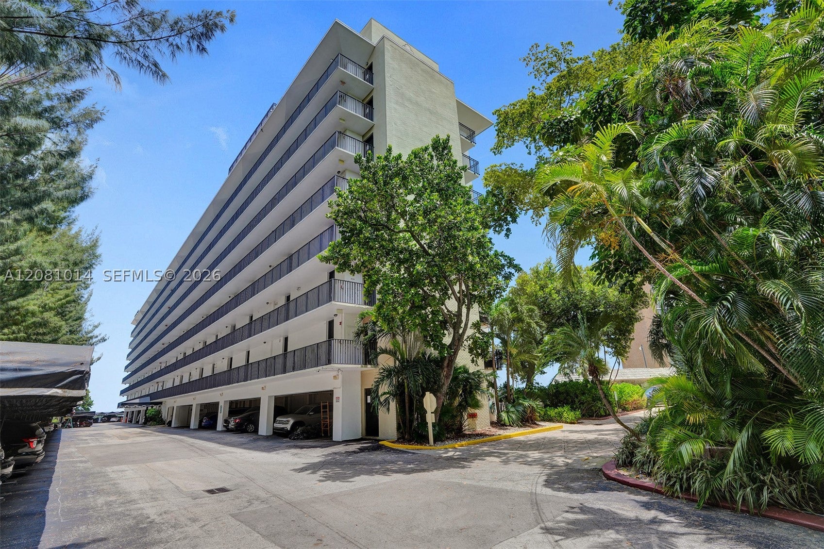 770 NE 69th St 6E, Miami FL 33138