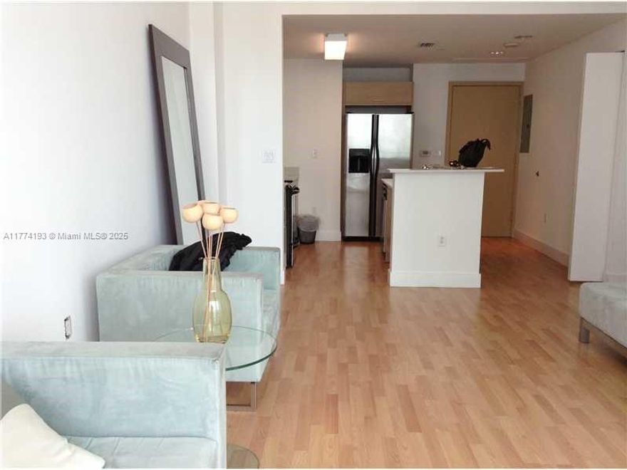 ****REDUCED***                                                                                                                                Impeccable 2 bedrooms close from the desirable Edgewater, American Arena and Adrienne A. Center. 
Ideal space to work and exercise from home. Enjoy the city views facing Biscayne vibrant area. 
Washer and dryer. Amenities include generous size pool area, jacuzzi, sauna, fitness center, 
meeting, media room, 24hr security guard. Rented until October 1st 2025 for 3,170.00
Shopping and restaurants are walking distance. Great price! UNIT VIDEO AVAILABLE IN THE MLX "VT". TENANT MONTH TO MONTH- NEED 24 HRS TO SHOW IF POSSIBLE.