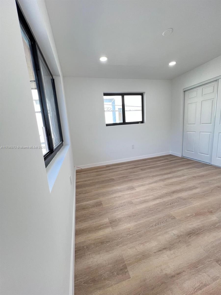 GOLF COURSE PARK - Residential Lease