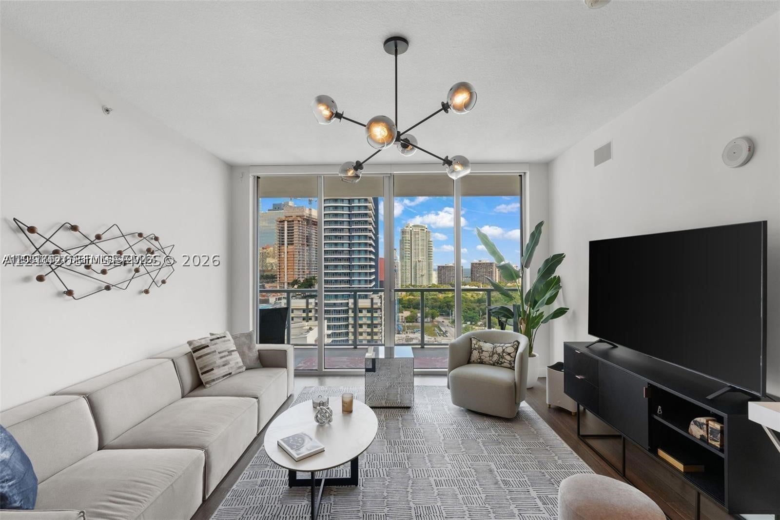 79 SW 12th St 2204-S