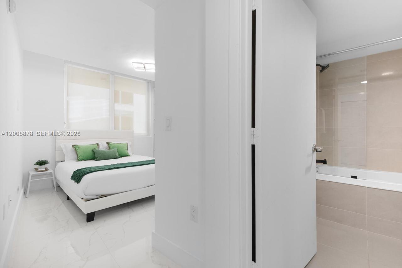 6620 Indian Creek Dr 616