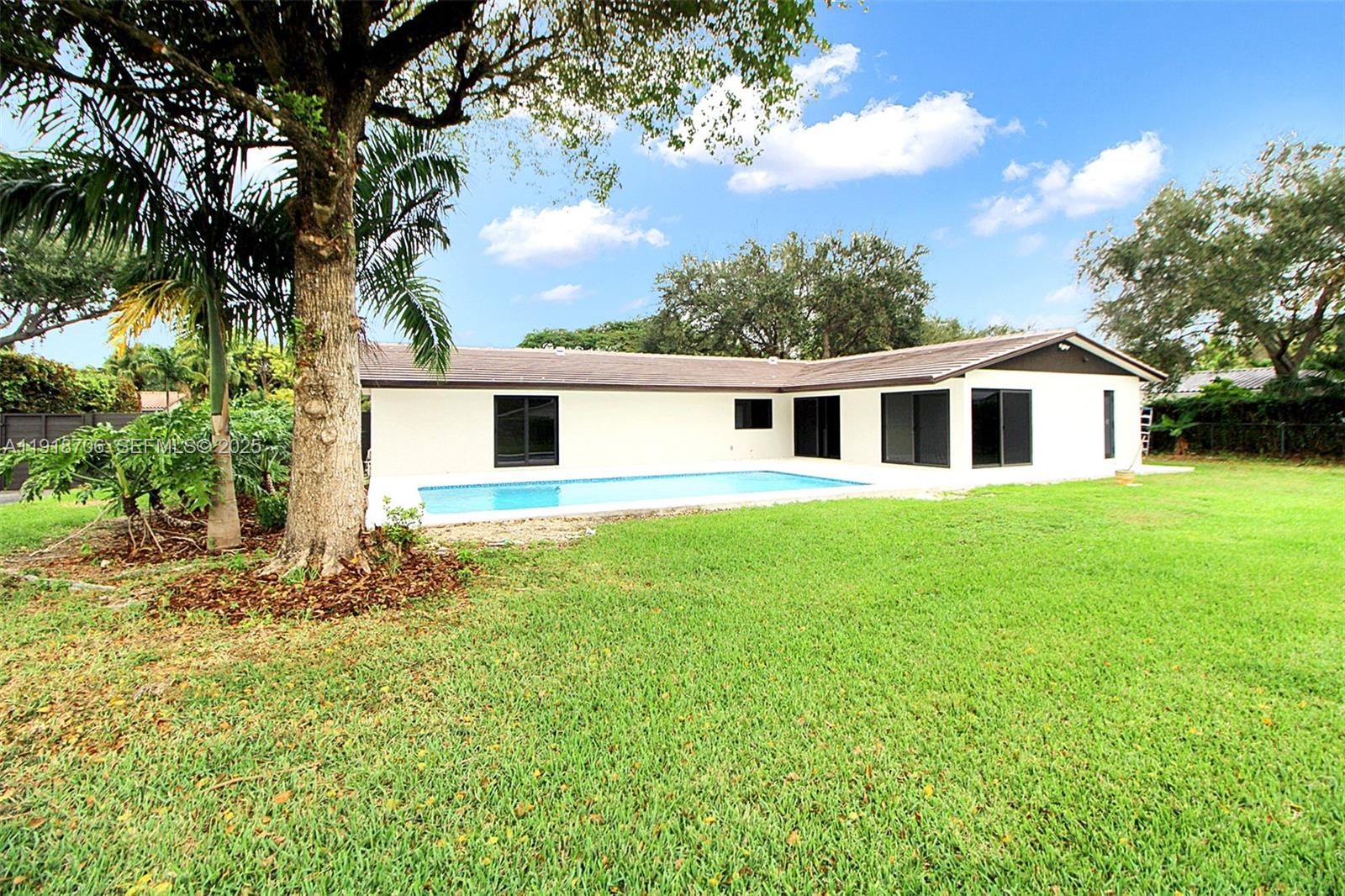 2ND ADDN FLEEMAN ESTATES - Residential