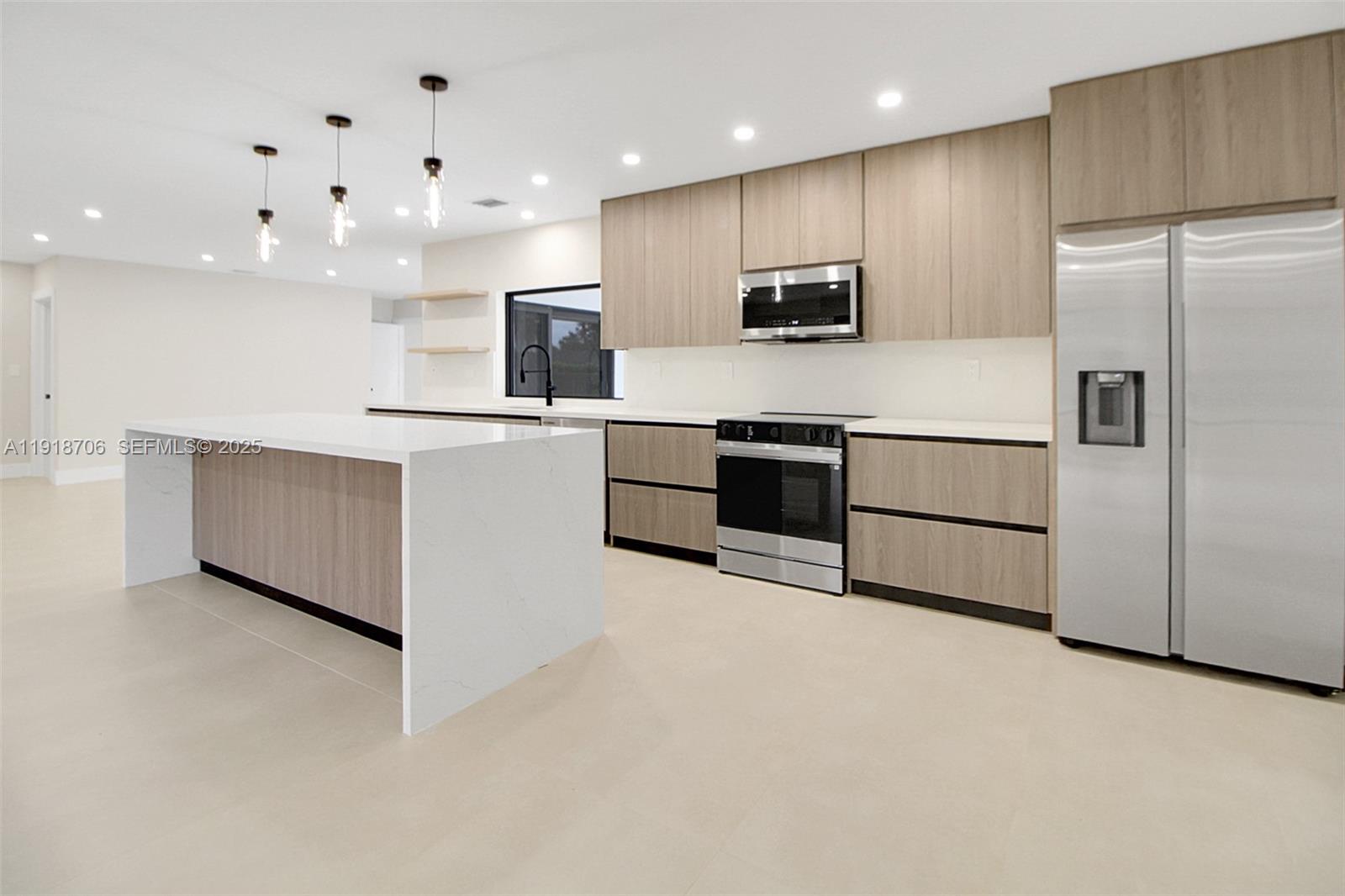 2ND ADDN FLEEMAN ESTATES - Residential