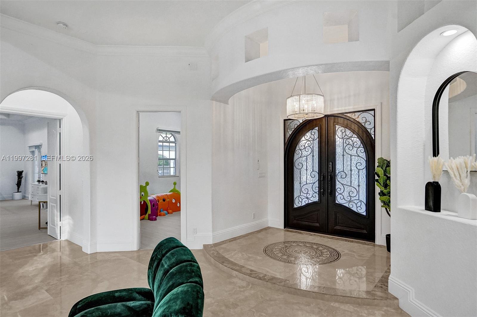 PINE MEADOW ESTATES - Residential Lease