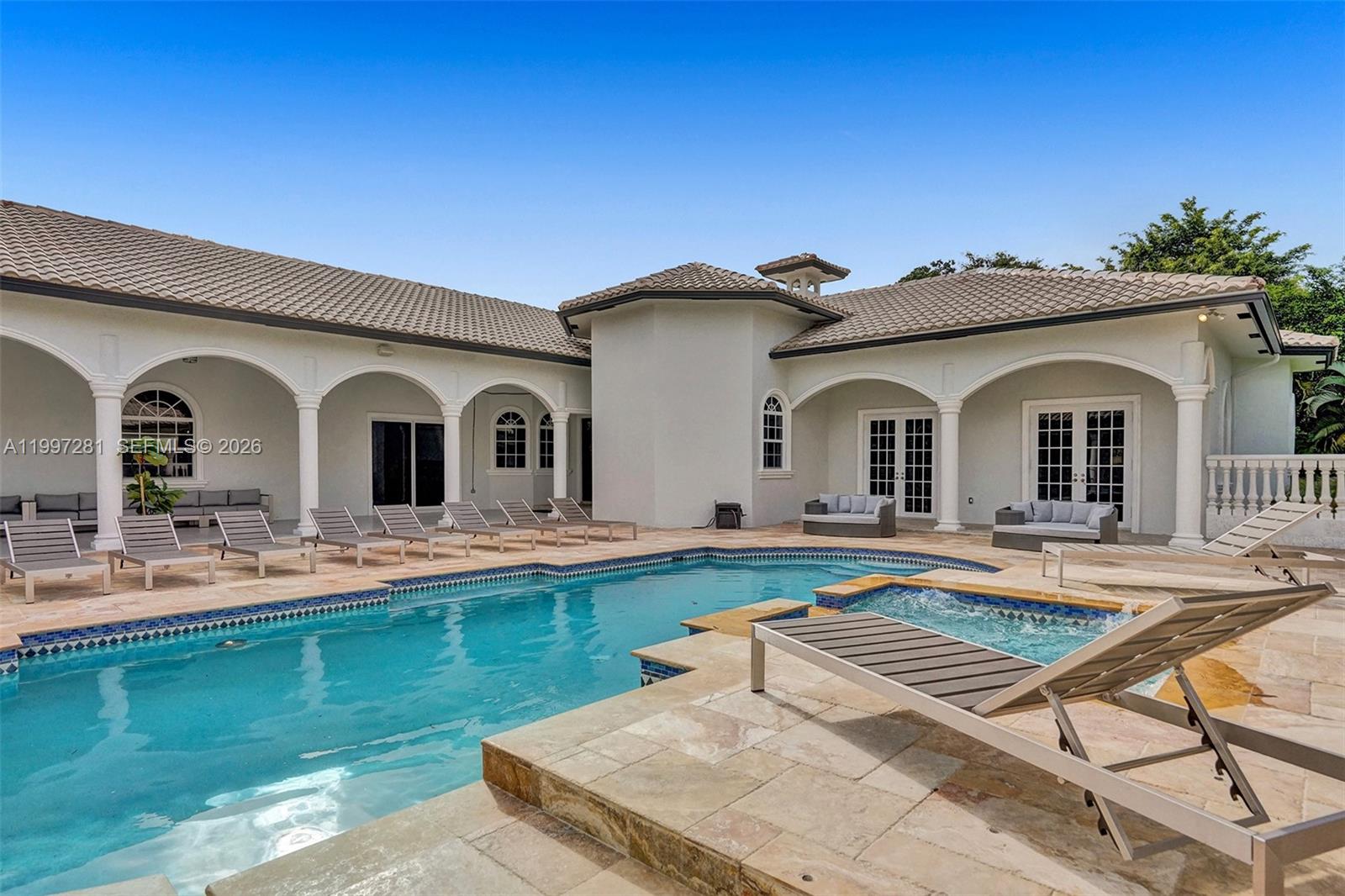 PINE MEADOW ESTATES - Residential Lease