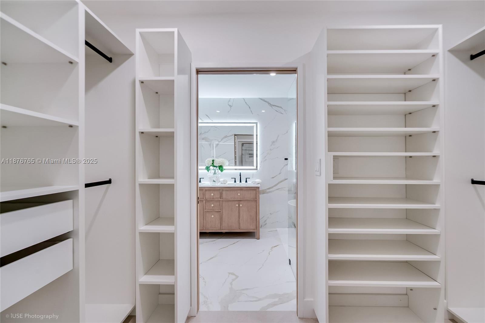 DAVIS HARBOR - Residential