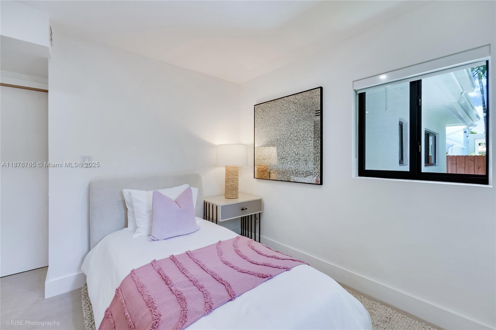 DAVIS HARBOR - Residential