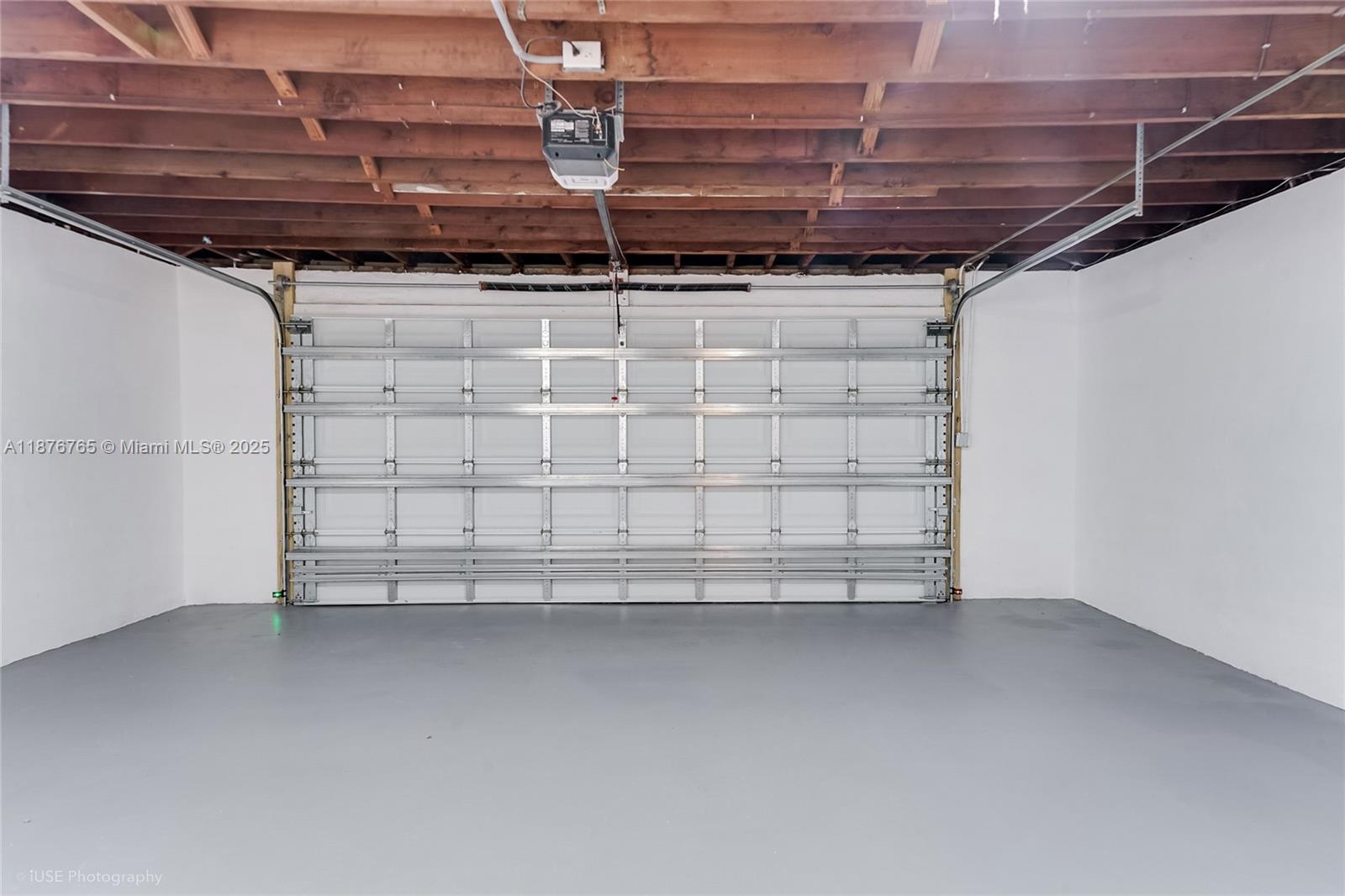 DAVIS HARBOR - Residential