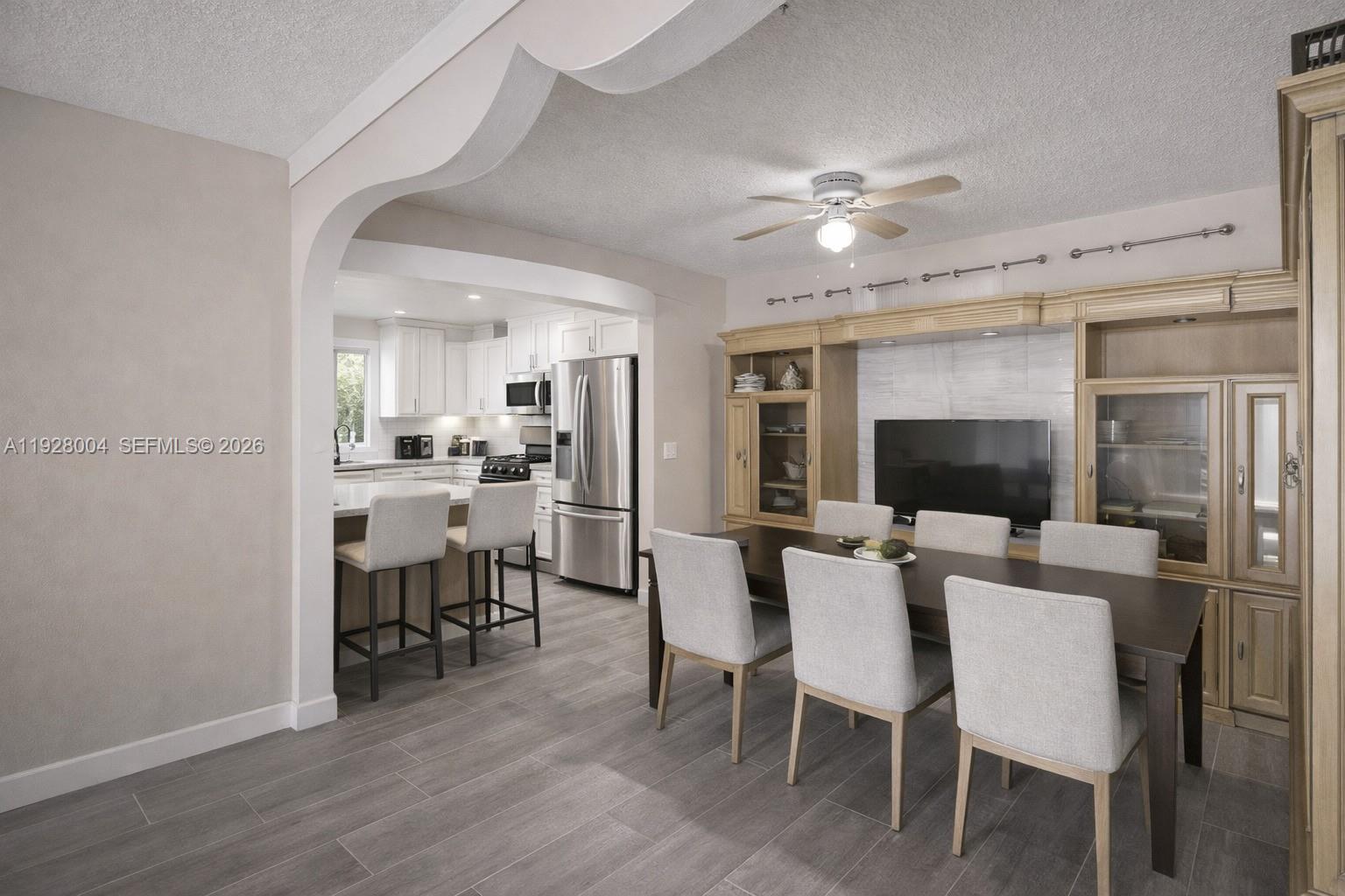 HIGHLAND MANOR SEC 4 - Residential