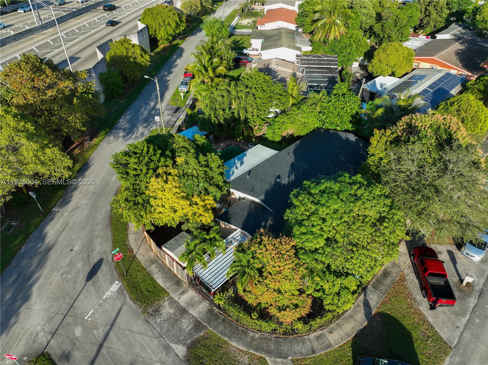 HIGHLAND MANOR SEC 4 - Residential