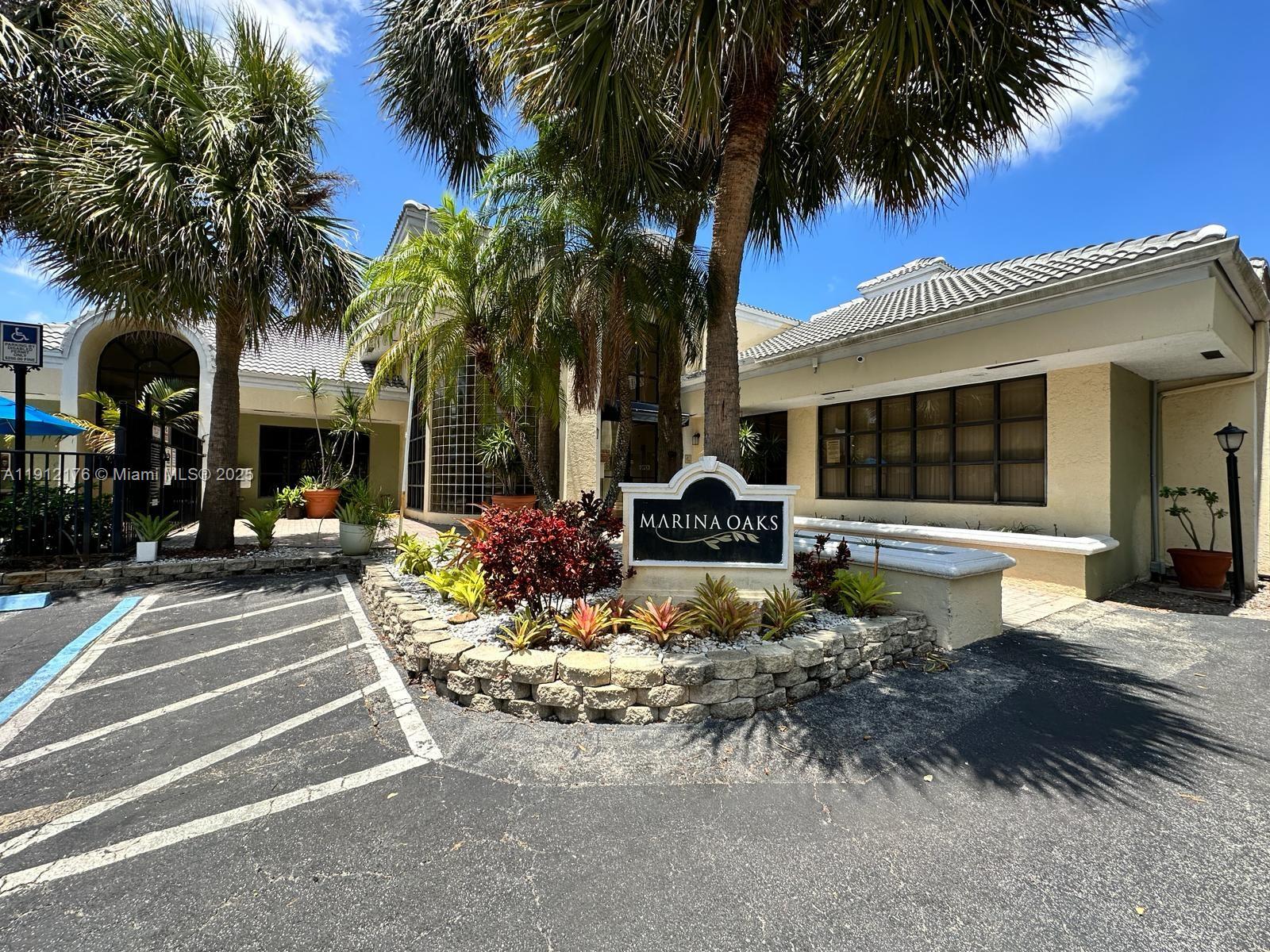 MARINA OAKS CONDO - Residential Lease