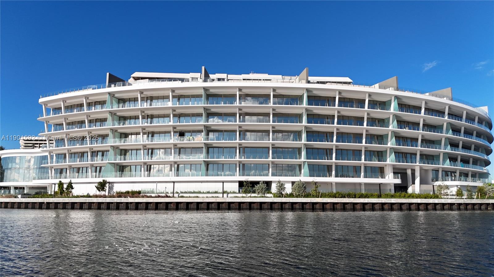 Vita at Grove Isle - Residential