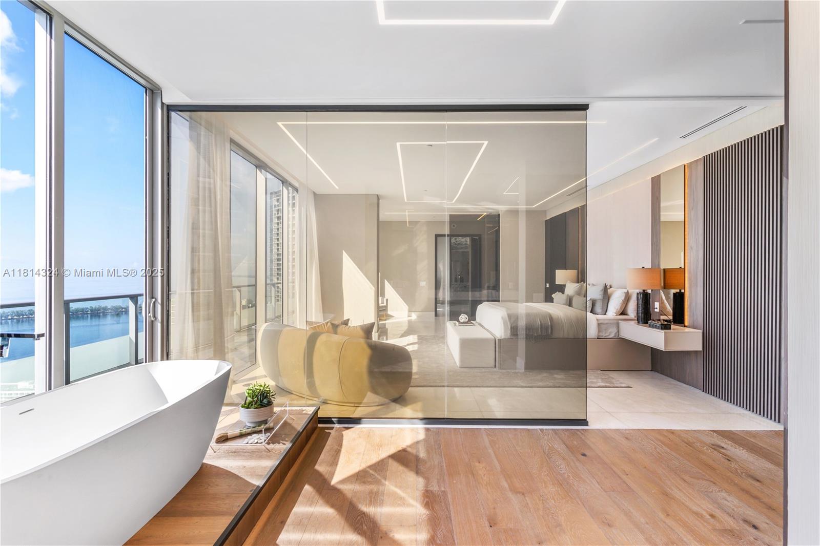 BRICKELLHOUSE CONDO - Residential