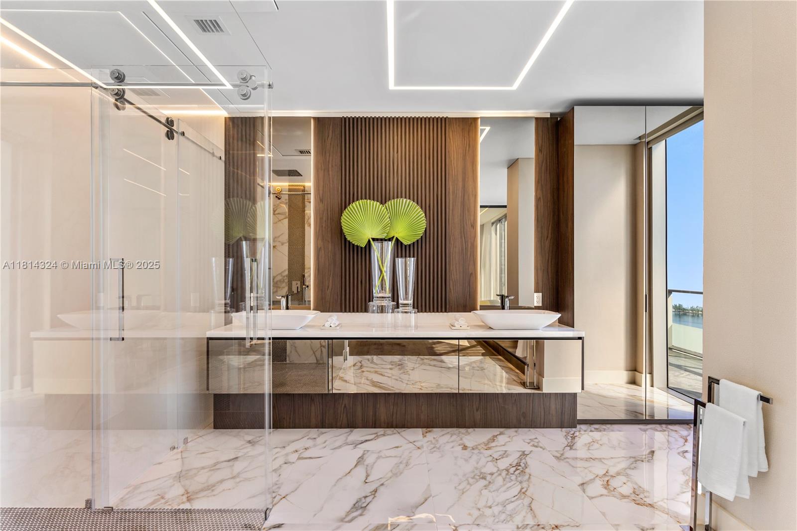 BRICKELLHOUSE CONDO - Residential