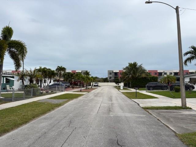 LINCOLN ESTS - Residential