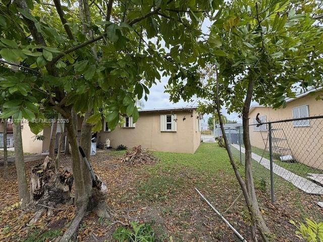 LINCOLN ESTS - Residential