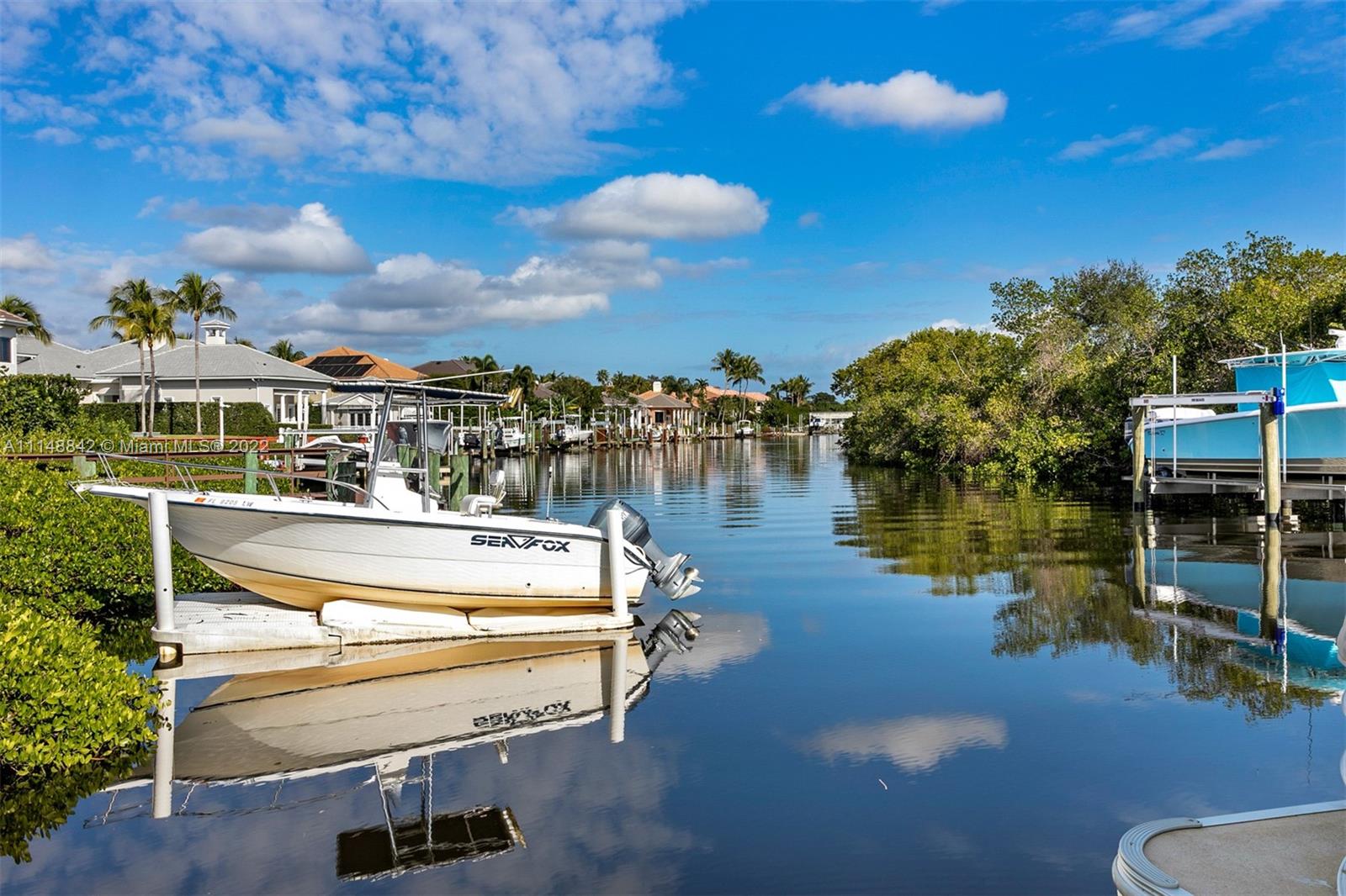 Islands of Jupiter - Residential
