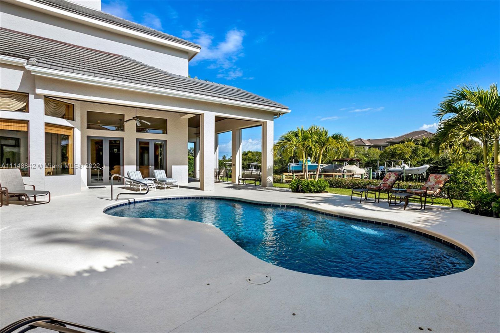 Islands of Jupiter - Residential