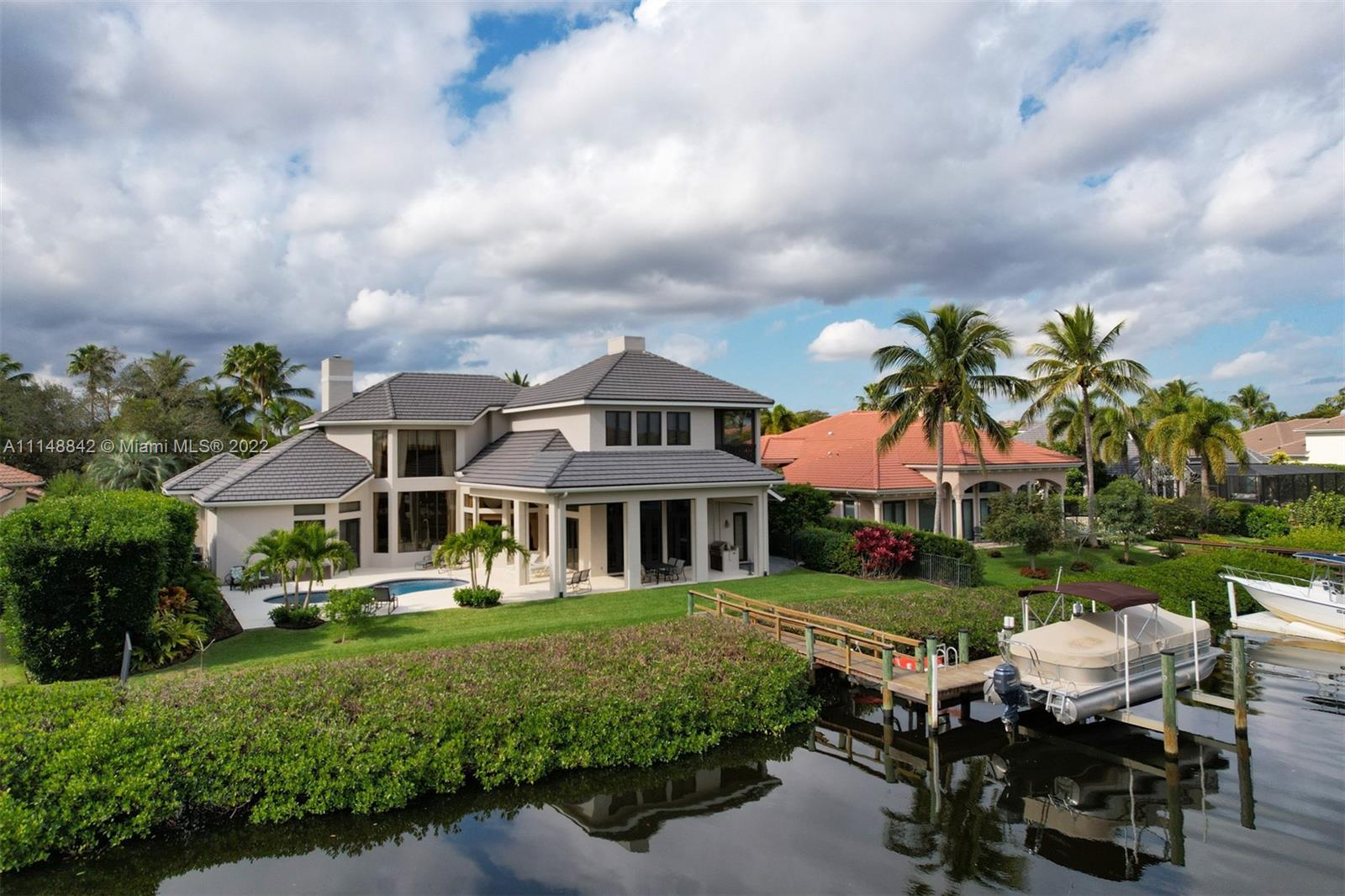 Islands of Jupiter - Residential